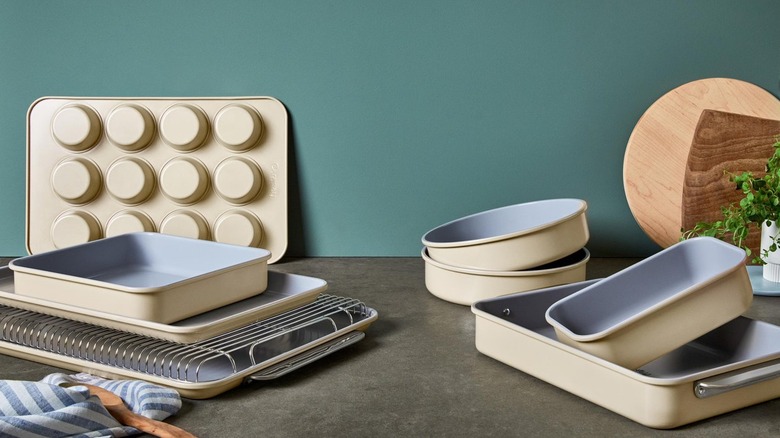 bakeware set caraway
