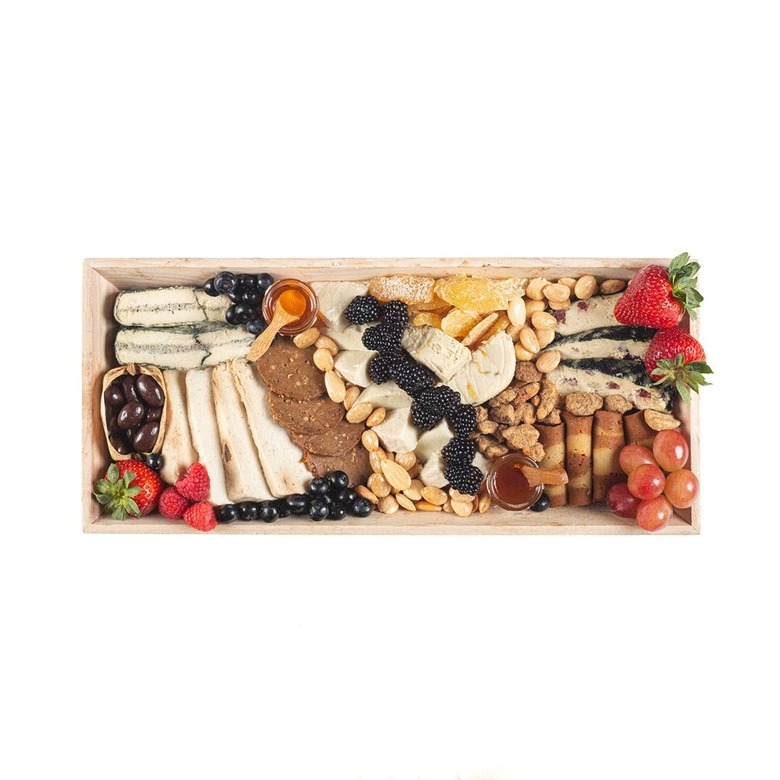 cheeseboarder vegan cheese board