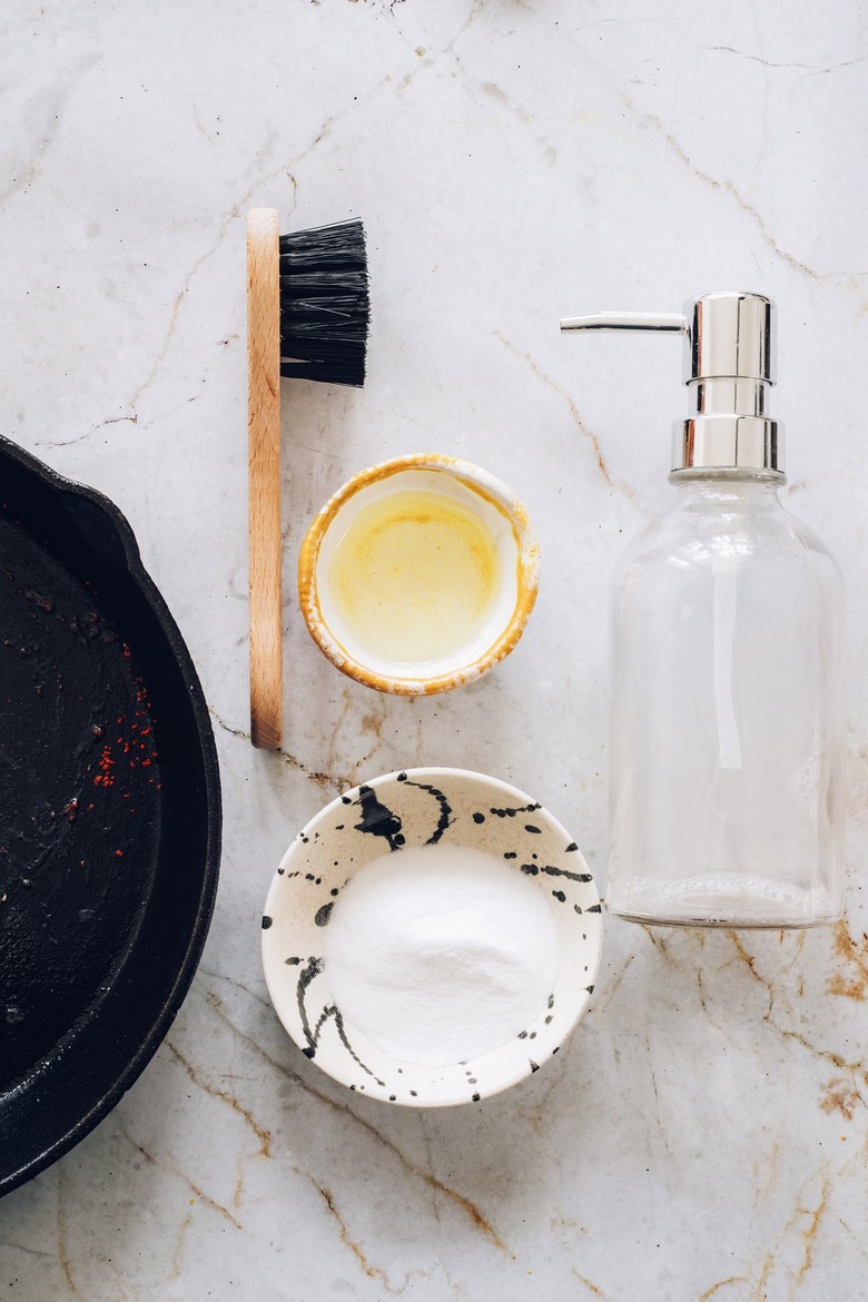 Things you need to clean a cast iron skillet