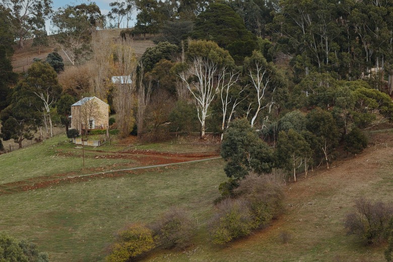 Coach House exterior landscaping in South Australia