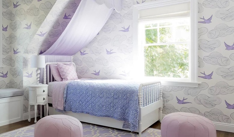 periwinkle blue and lavender bedroom color idea