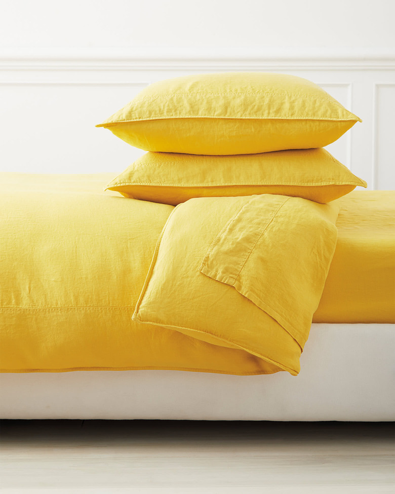 yellow linen duvet cover and pillows