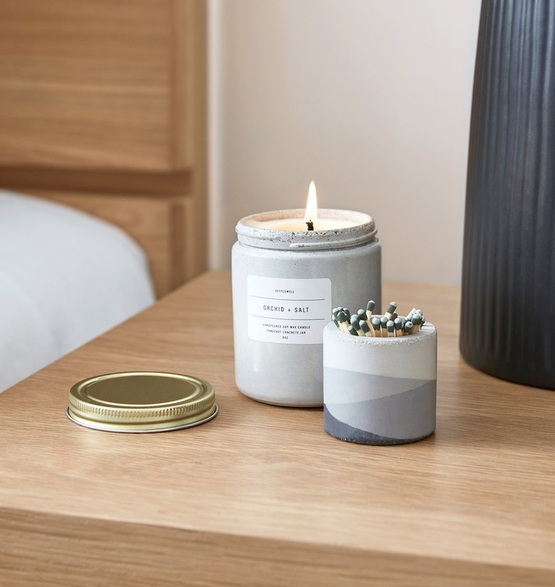 Settlewell Handcrafted Concrete Match Striker