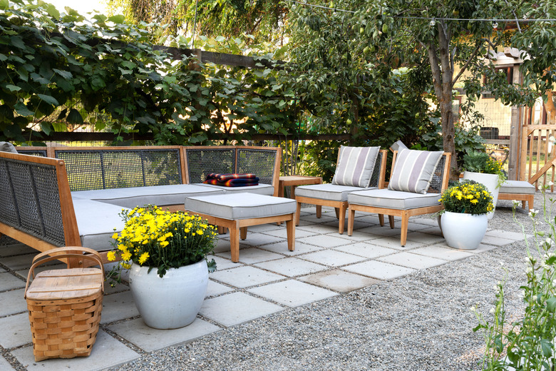 backyard patio with shrubbery