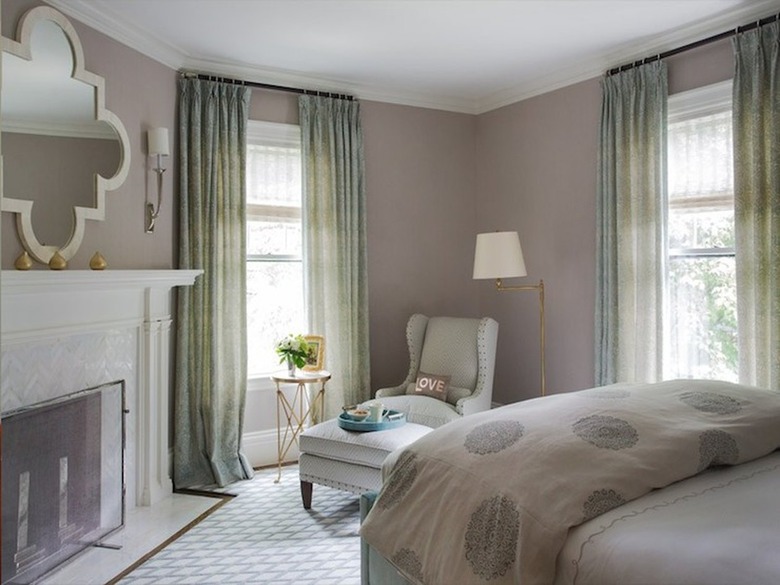 Bedroom with gray walls