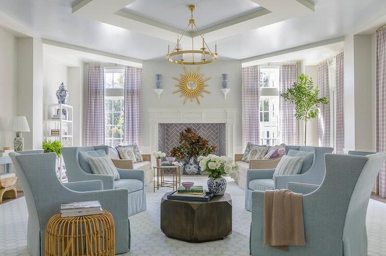 Living room with pale gray walls