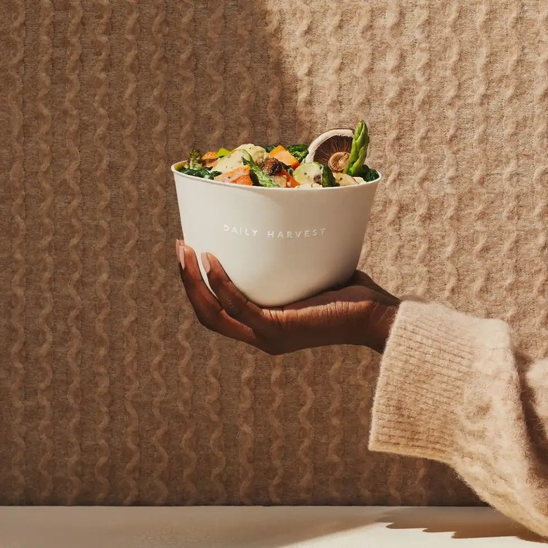 Cremini + Asparagus Pot Pie Harvest Bowl