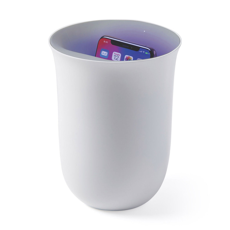 wireless UV phone sanitizer with charging station