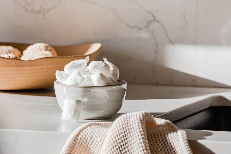 Dishwashing tabs in a bowl