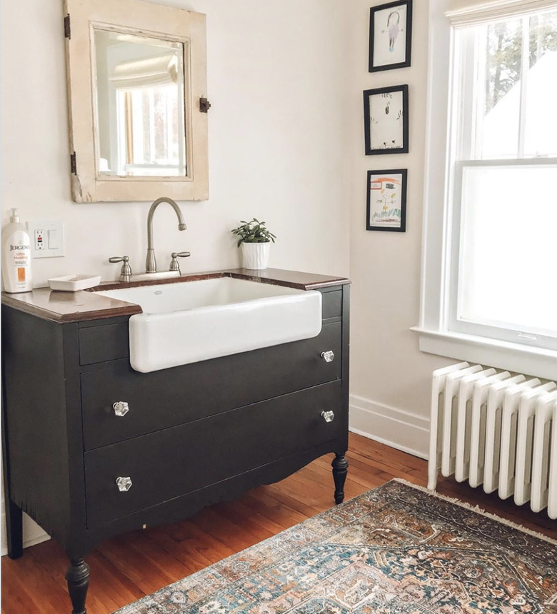 DIY bathroom vanity with a farmhouse sink
