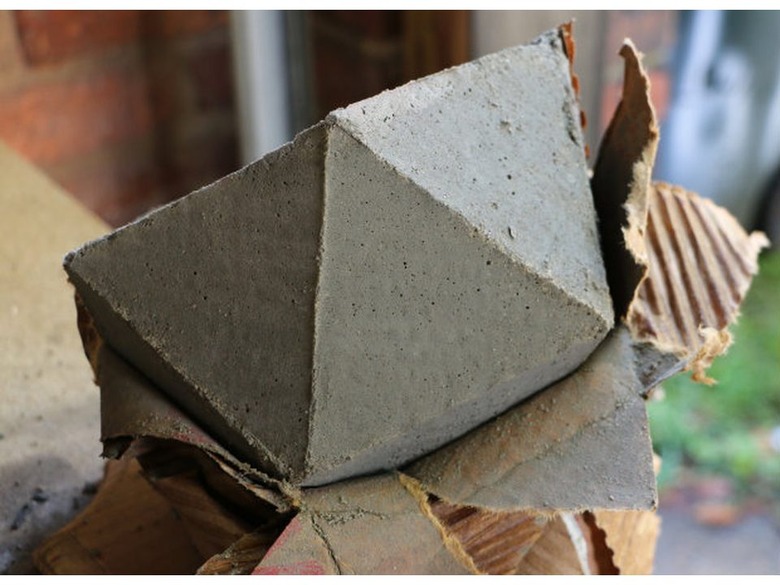 DIY Geometric Concrete Bookends