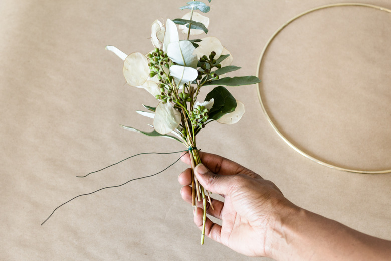 DIY Gold Hoop Wreath