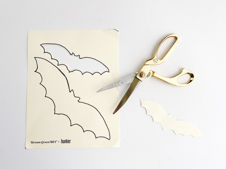 Print the free template and cut out the smaller bat shape.