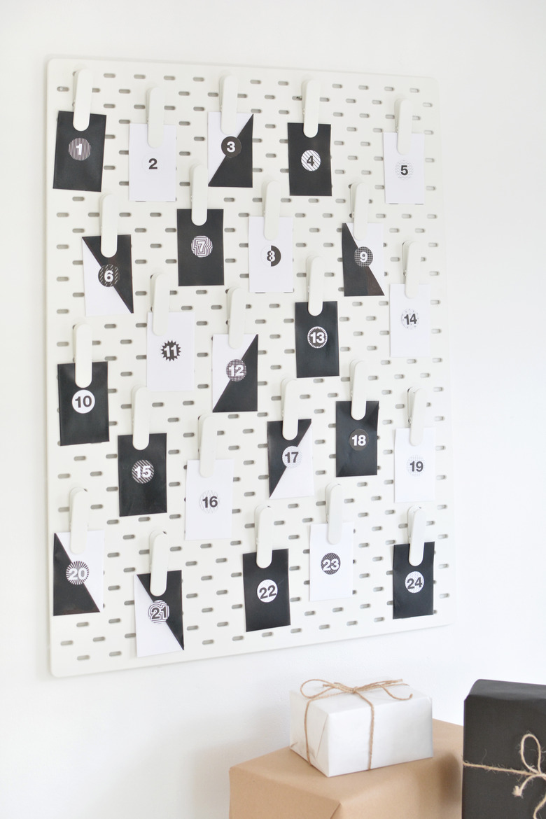 DIY Modern Advent Calendar