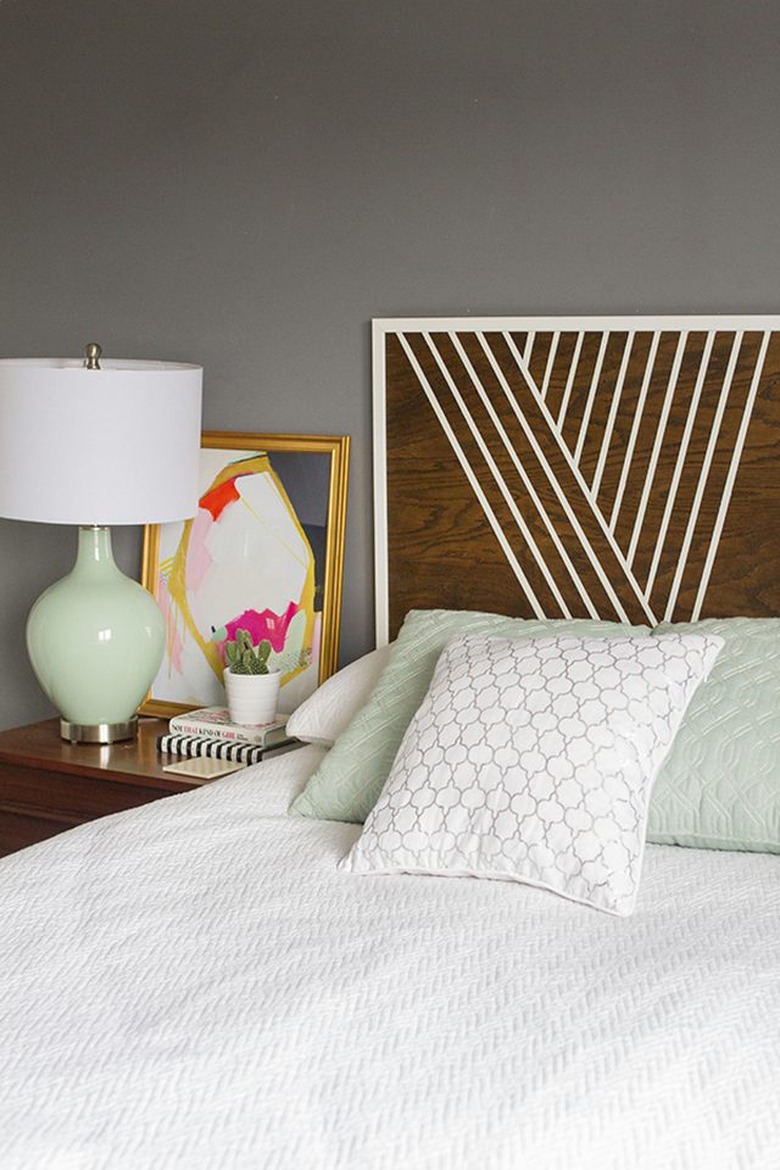 How to Make a Mod Painted Wood Headboard
