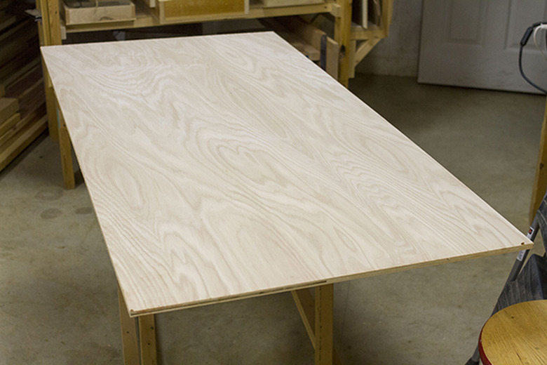 How to Make a Mod Painted Wood Headboard