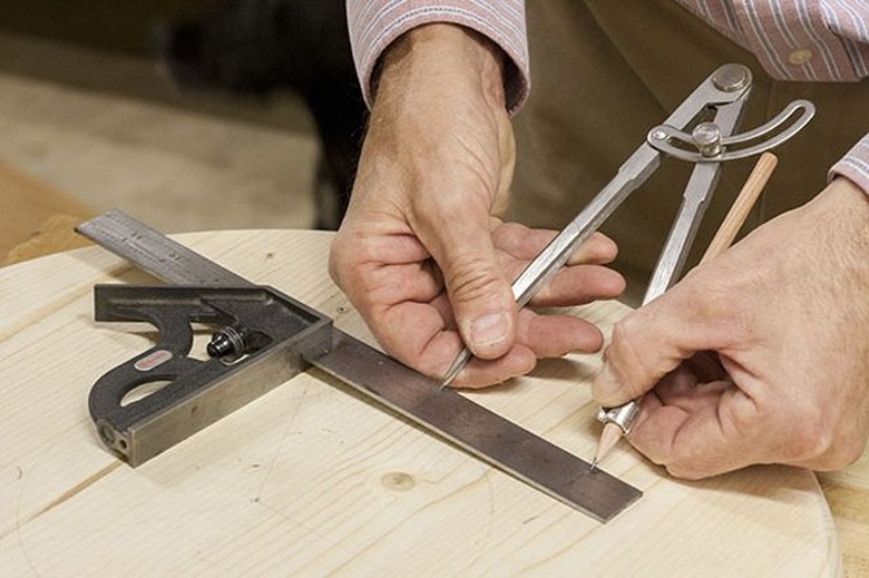 DIY Modern Planter/Side Table Tutorial