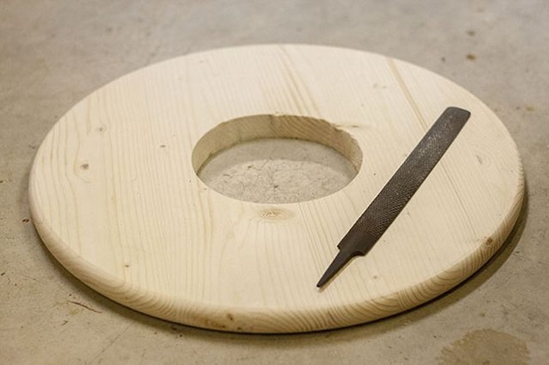 DIY Modern Planter/Side Table Tutorial