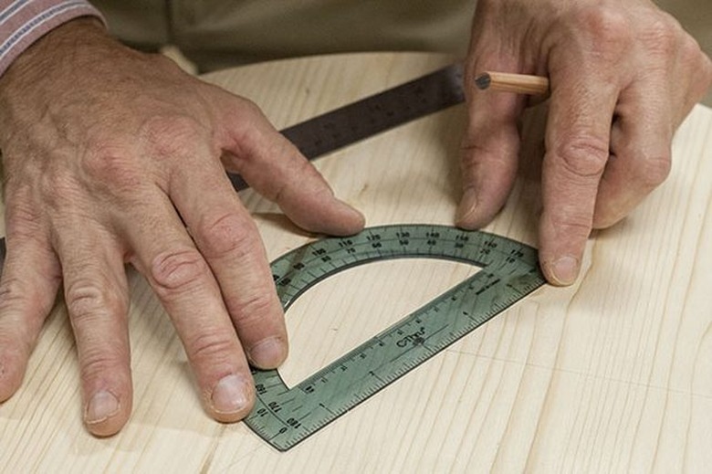 DIY Modern Planter/Side Table Tutorial