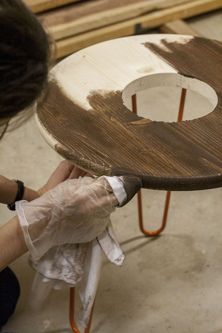 DIY Modern Planter/Side Table Tutorial