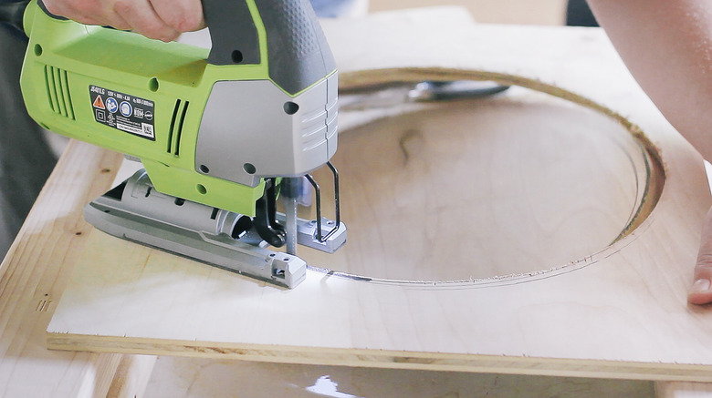 Cutting out round hole on front piece