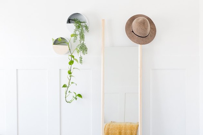 Mirror made from dowels