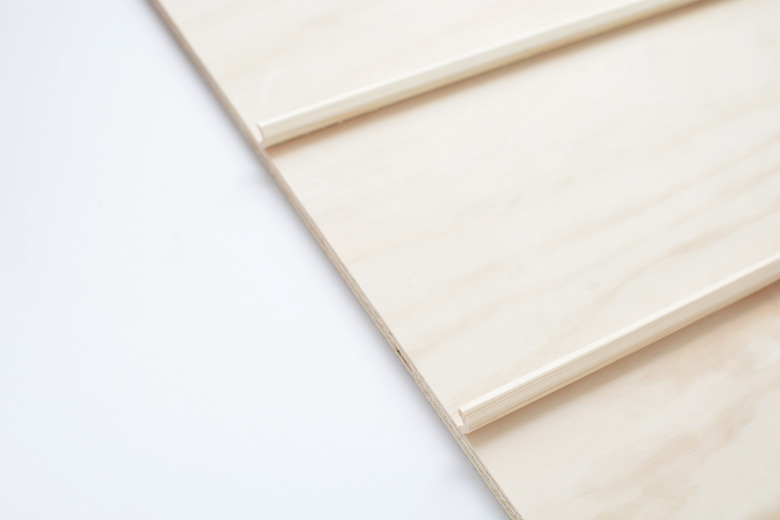 DIY Modern Christmas Card Display