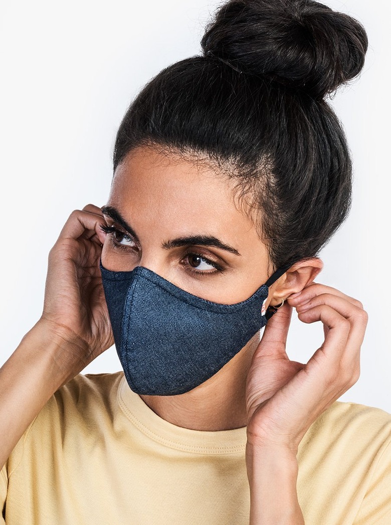 Hedley & Bennett The Wake Up & Fight Mask in blue