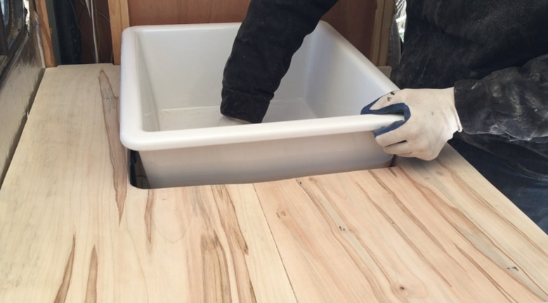 Dropping-in a kitchen sink.