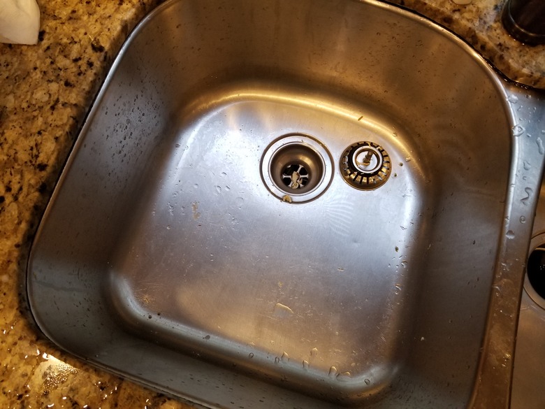 Kitchen sink.