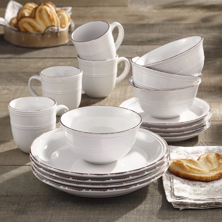 white dinnerware