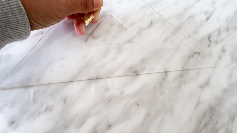 Smoothing contact paper