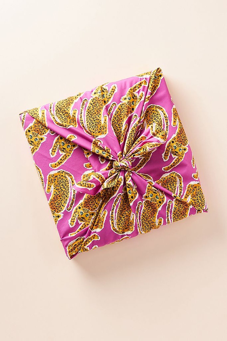 Eco-Friendly Gift Wrap