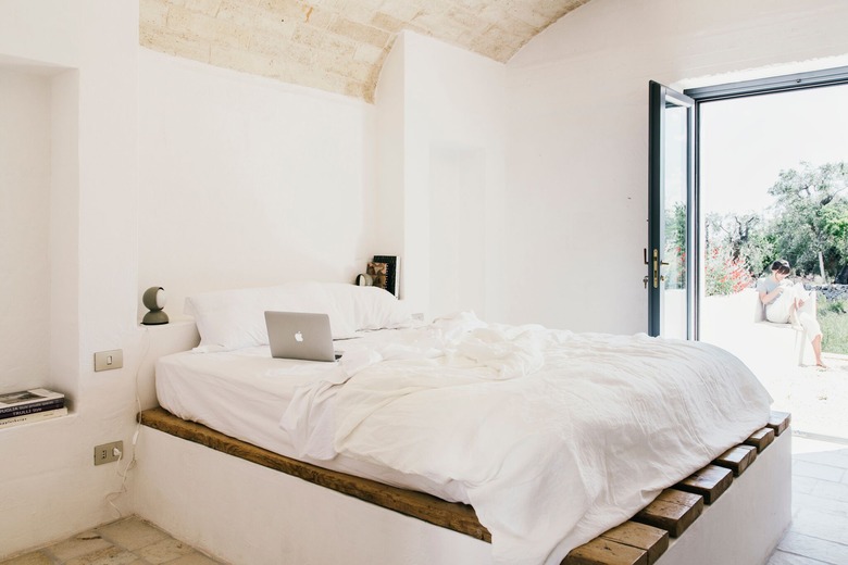 Masseria Moroseta guestroom.