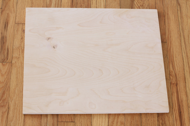 Plywood sheet