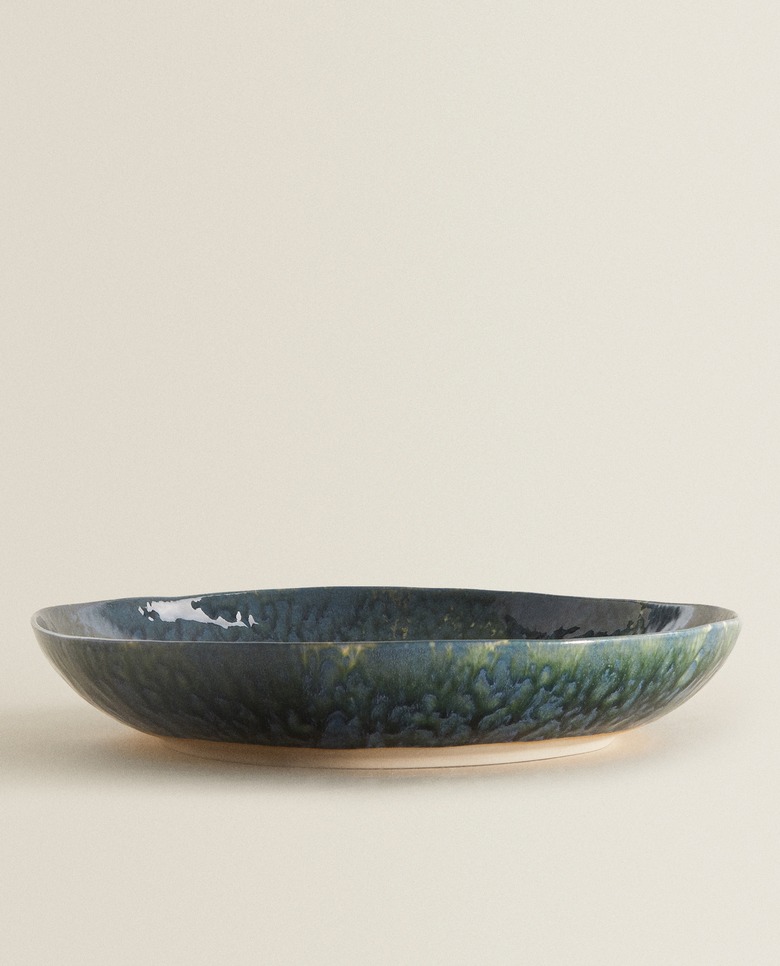 stoneware serving dish