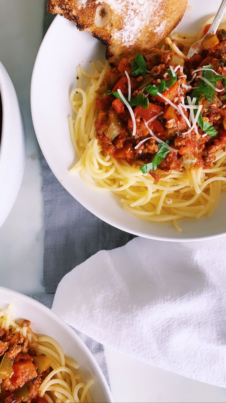 Fable Pasta Bowls with spaghetti