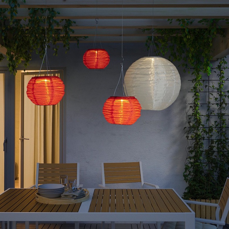 Solvinden LED Solar-Powered Pendant Lamp