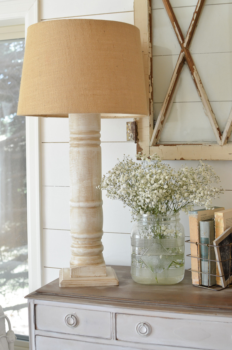 DIY farmhouse idea with table lamp with white base alongside farmhouse decor ideas
