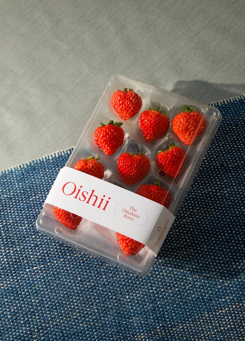 Oishii Omakase Berries in a package
