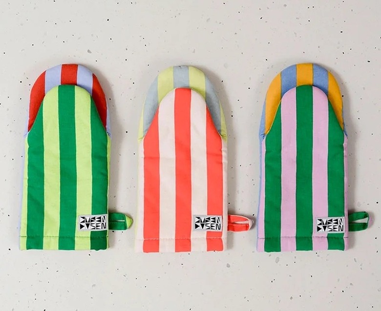 Dusen Dusen Cobbler Oven Mitts