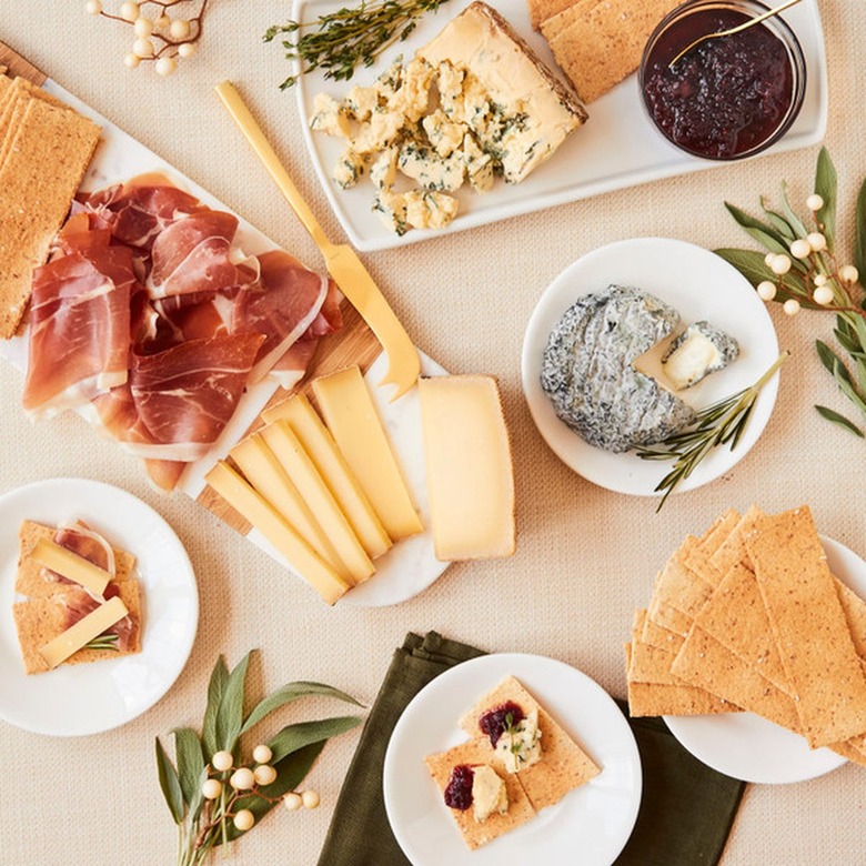 Murray's Holiday Feast