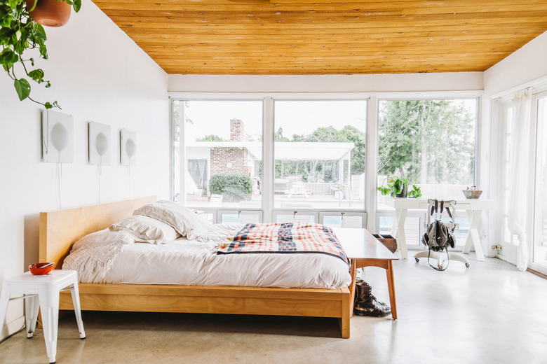 oceanside family home