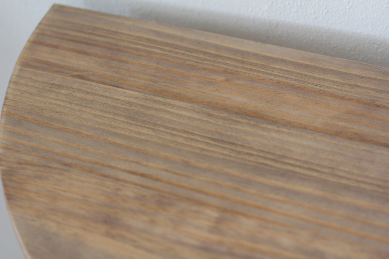 Layer of Minwax Weathered Oak painted on top of Special Walnut stain