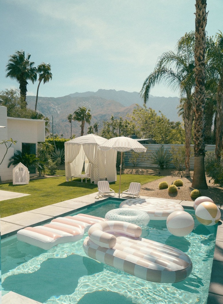 minnidip giving tuesday