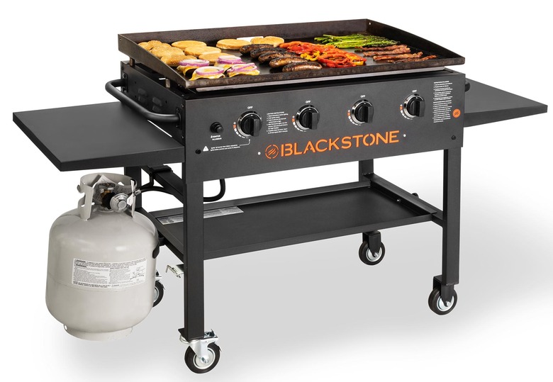 Blackstone 4-Burner 36 Griddle Cooking Station with Side Shelves