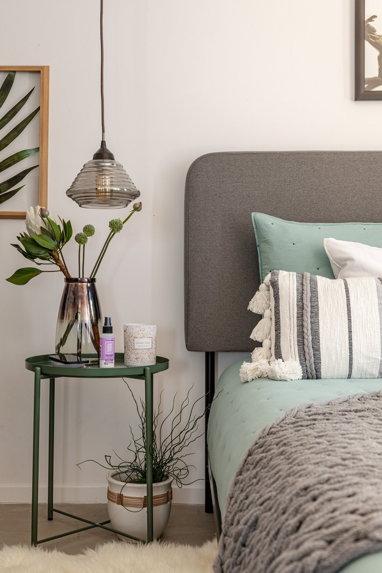 chic and cozy guest room