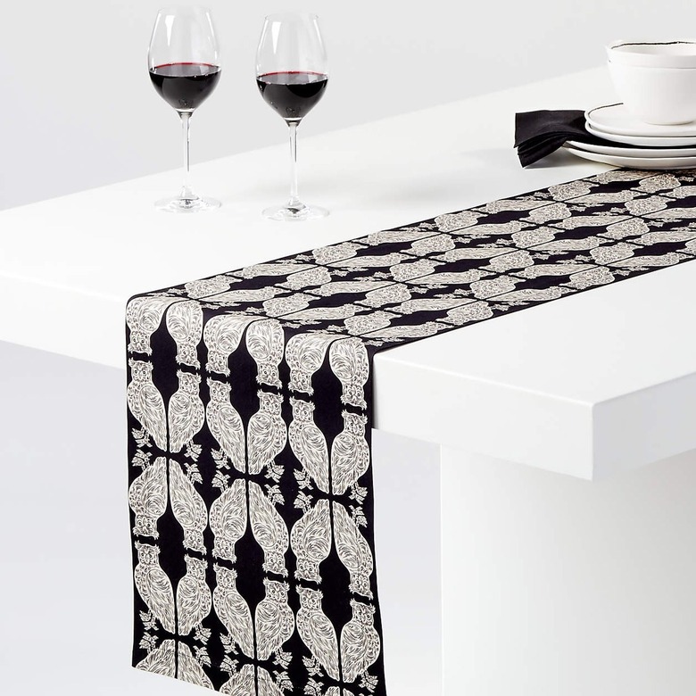 Patch NYC owl table runner