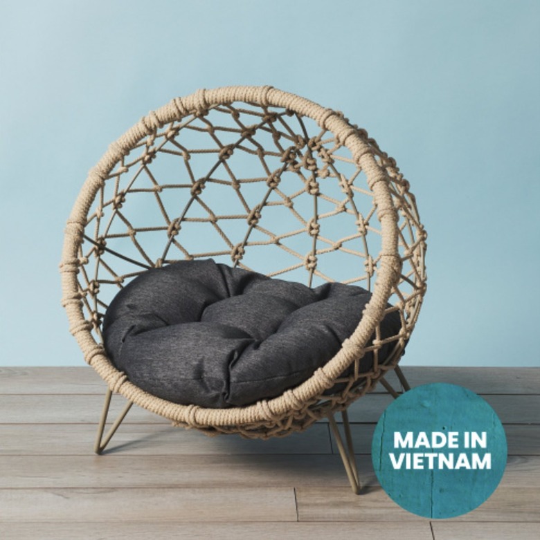 HomeGoods Stationary Rope Pet Chair