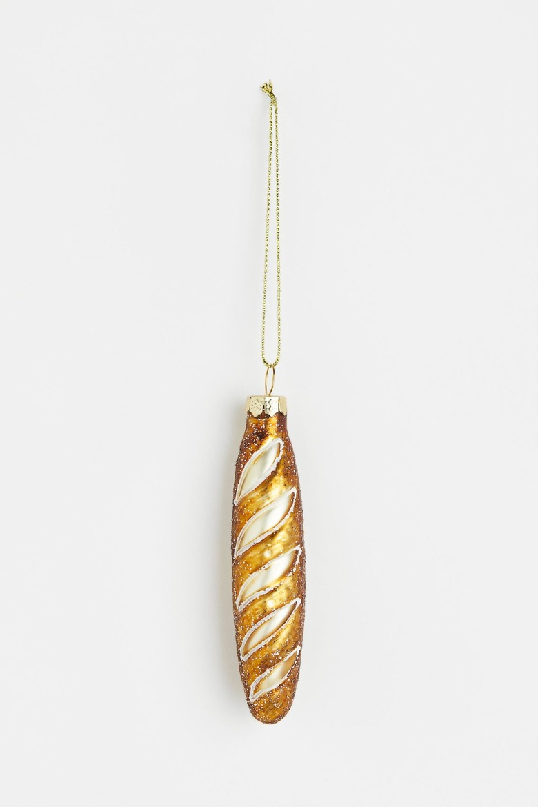 Baguette-shaped Christmas tree ornament